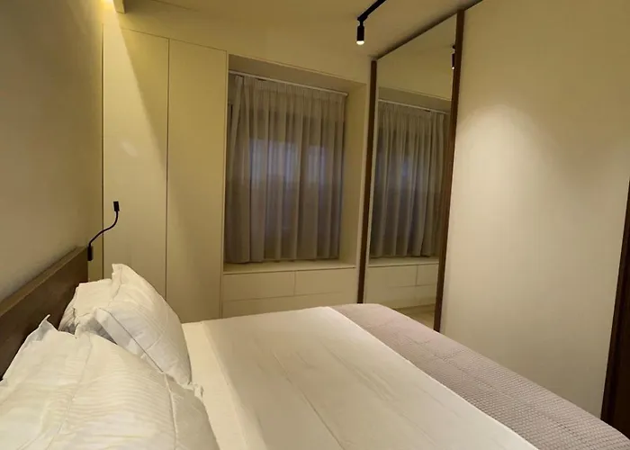 公寓 Moxart 地拉那